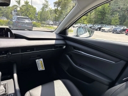Mazda Mazda3 Sedan 2.5 S Preferred FWD 2026