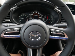 Mazda Mazda3 Sedan 2.5 S Preferred FWD 2026