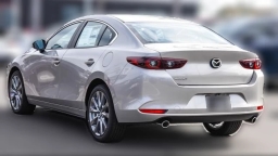 Mazda Mazda3 Sedan 2.5 S Preferred FWD 2026
