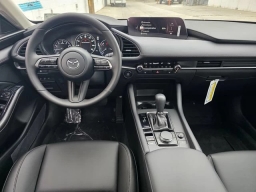 Mazda Mazda3 Sedan 2.5 S Preferred FWD 2026