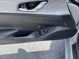 Mazda MX-5 Miata Club Manual 2026