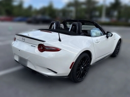Mazda MX-5 Miata Club Manual 2026