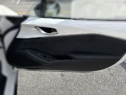 Mazda MX-5 Miata Club Manual 2026