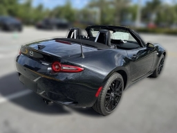 Mazda MX-5 Miata Club Manual 2026