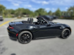 Mazda MX-5 Miata Club Manual 2026