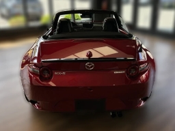 Mazda MX-5 Miata Grand Touring Auto 2026