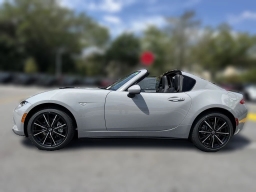 Mazda MX-5 Miata RF Grand Touring Auto 2026