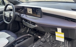 Nissan LEAF SV+ FWD 2026