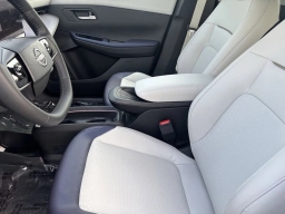 Nissan LEAF SV+ FWD 2026