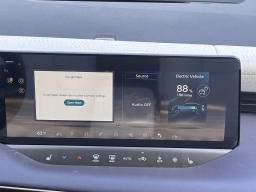 Nissan LEAF SV+ FWD 2026