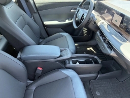 Nissan LEAF SV+ FWD 2026
