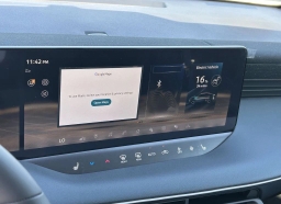 Nissan LEAF SV+ FWD 2026
