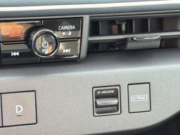 Nissan LEAF PLATINUM+ FWD 2026