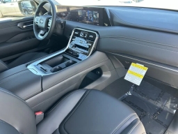 Nissan Armada SV 4x2 2026