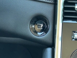 Nissan Armada SV 4x2 2026