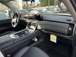Nissan Armada SV 4x2 2026
