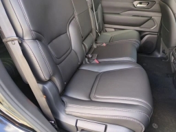 Nissan Armada SV 4x4 2026