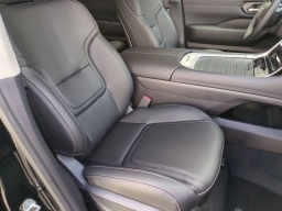 Nissan Armada SV 4x4 2026