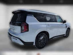 Nissan Armada SV 4x4 2026