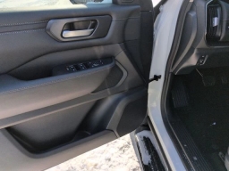 Nissan Armada SV 4x4 2026