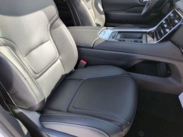 Nissan Armada SV 4x4 2026