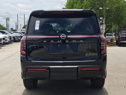 Nissan Armada Platinum Reserve 4x4 2026