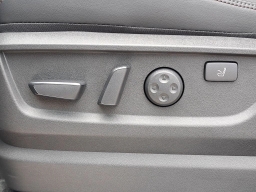 Nissan Armada Platinum Reserve 4x4 2026