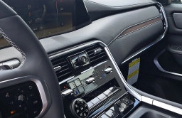 Nissan Armada Platinum Reserve 4x4 2026