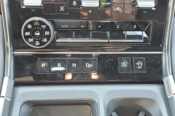 Nissan Armada PRO-4X 4x4 2026
