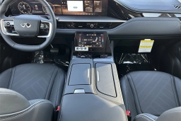 INFINITI QX80 LUXE RWD 2026