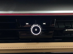 INFINITI QX80 LUXE AWD 2027