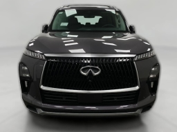 INFINITI QX80 LUXE AWD 2026
