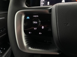 INFINITI QX80 LUXE AWD 2026
