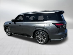 INFINITI QX80 LUXE AWD 2026