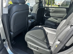 INFINITI QX80 LUXE AWD 2026