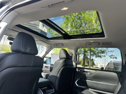 INFINITI QX80 LUXE AWD 2026