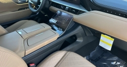 INFINITI QX80 LUXE RWD 2027