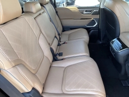 INFINITI QX80 LUXE RWD 2027