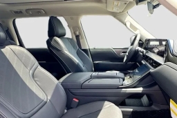 INFINITI QX80 LUXE RWD 2026
