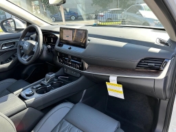 Nissan Rogue Platinum AWD 2026