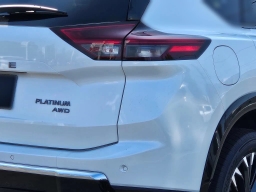 Nissan Rogue Platinum AWD 2026