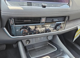 Nissan Rogue Platinum AWD 2026