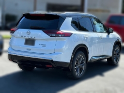 Nissan Rogue Platinum AWD 2026