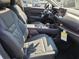 Nissan Rogue Platinum AWD 2026