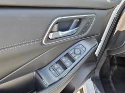 Nissan Rogue Platinum AWD 2026