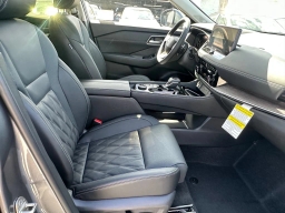 Nissan Rogue Platinum AWD 2026