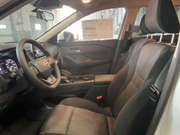 Nissan Rogue Platinum AWD 2026