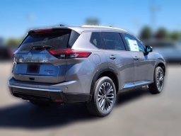 Nissan Rogue Platinum AWD 2026