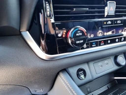 Nissan Rogue Platinum AWD 2026