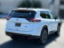 Nissan Rogue Platinum AWD 2026